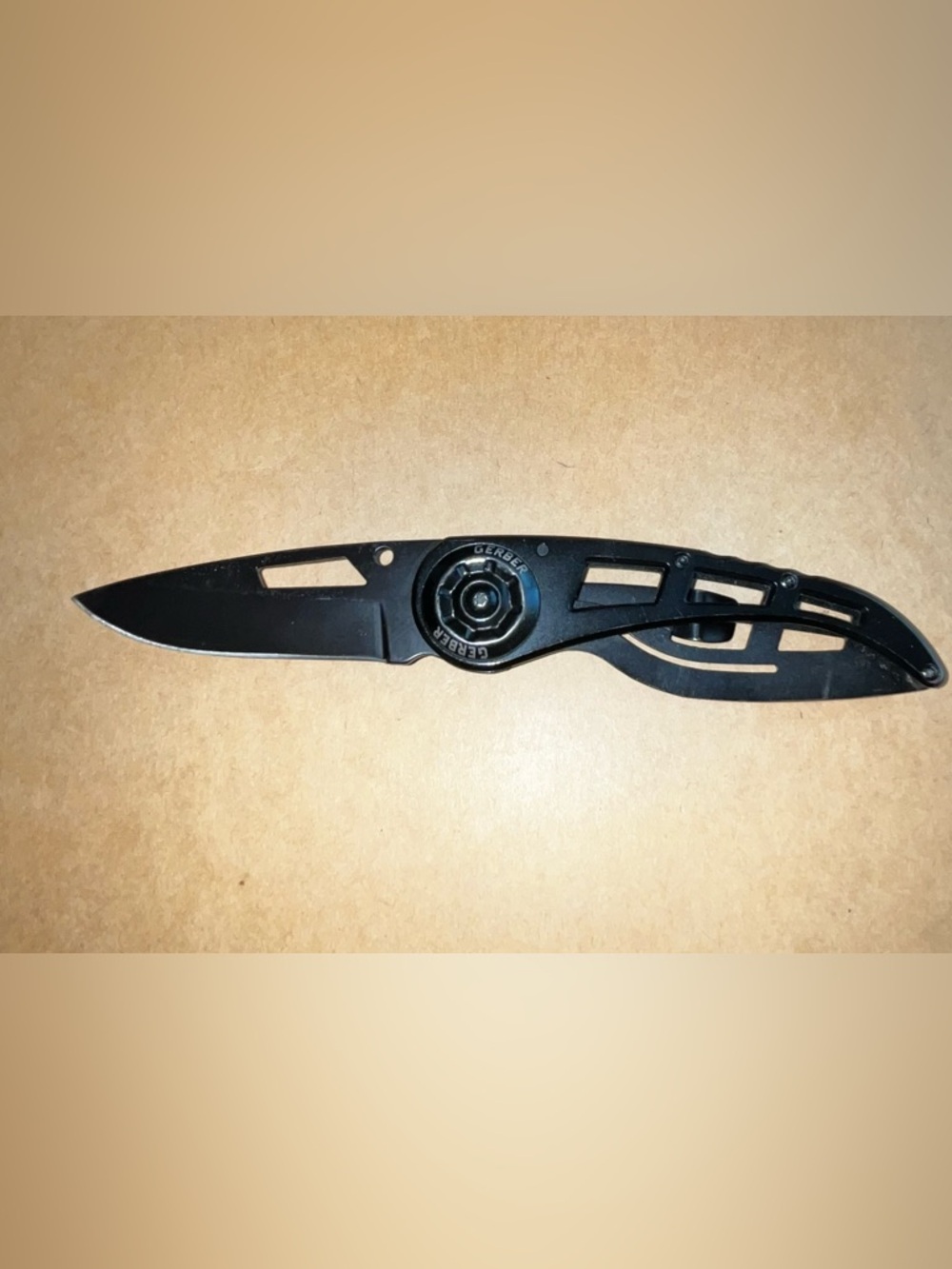 Gerber Folding / Folder Pocket Knife: Black w/ Pocket Clip 4660521A